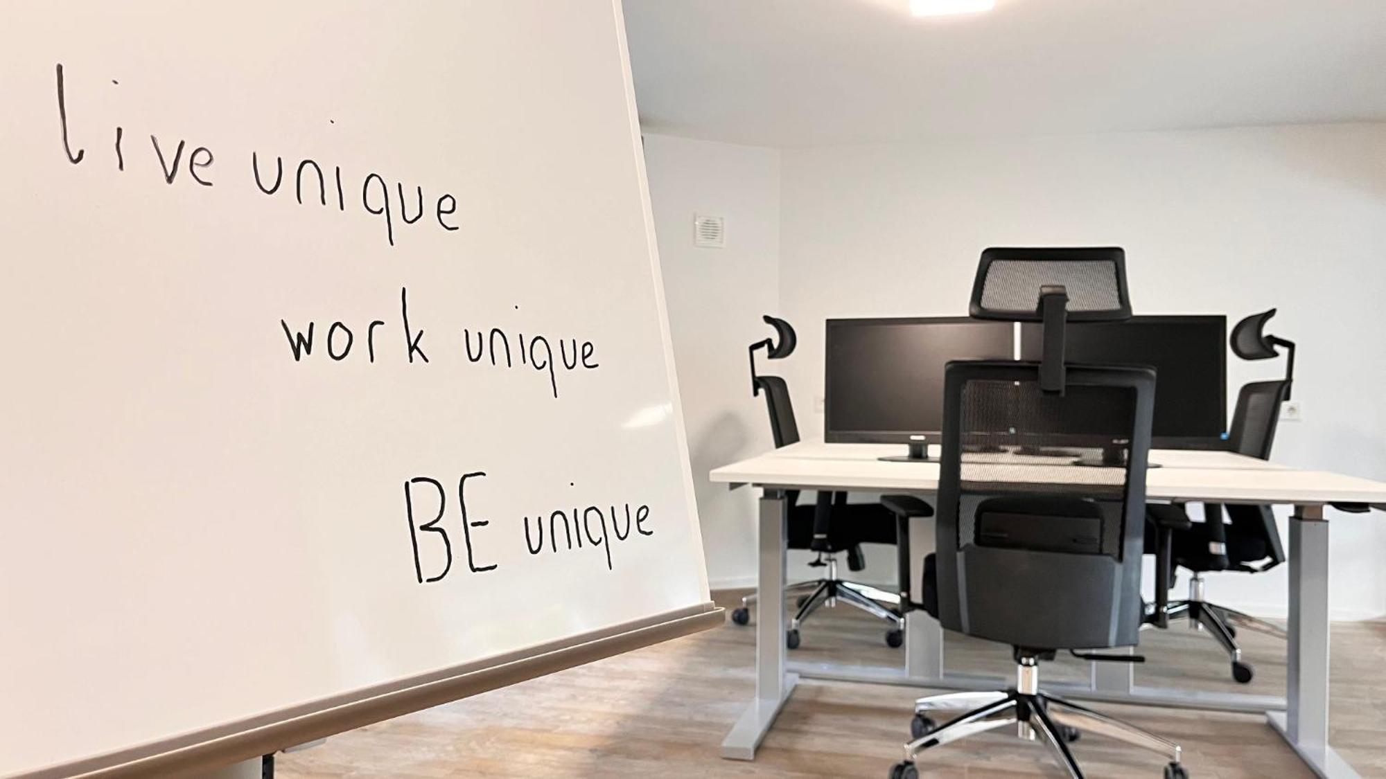 Lifestyle I Business I Netzwerken I Fitness - Einzelzimmer Augsburg Eksteriør bilde